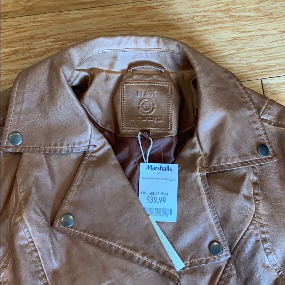 Tan leather jacket - Picture 2 of 5